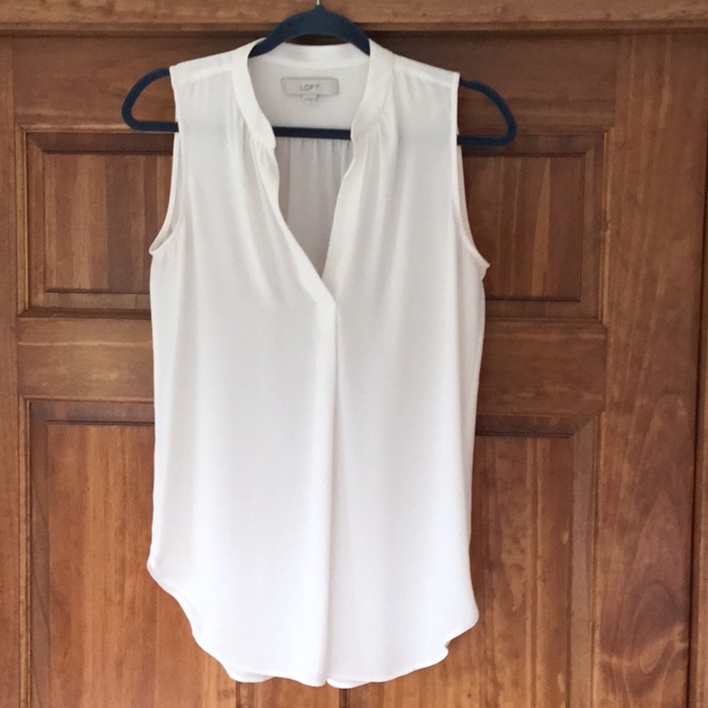 Loft Flowing Fit Off-White Sleeveless Top
